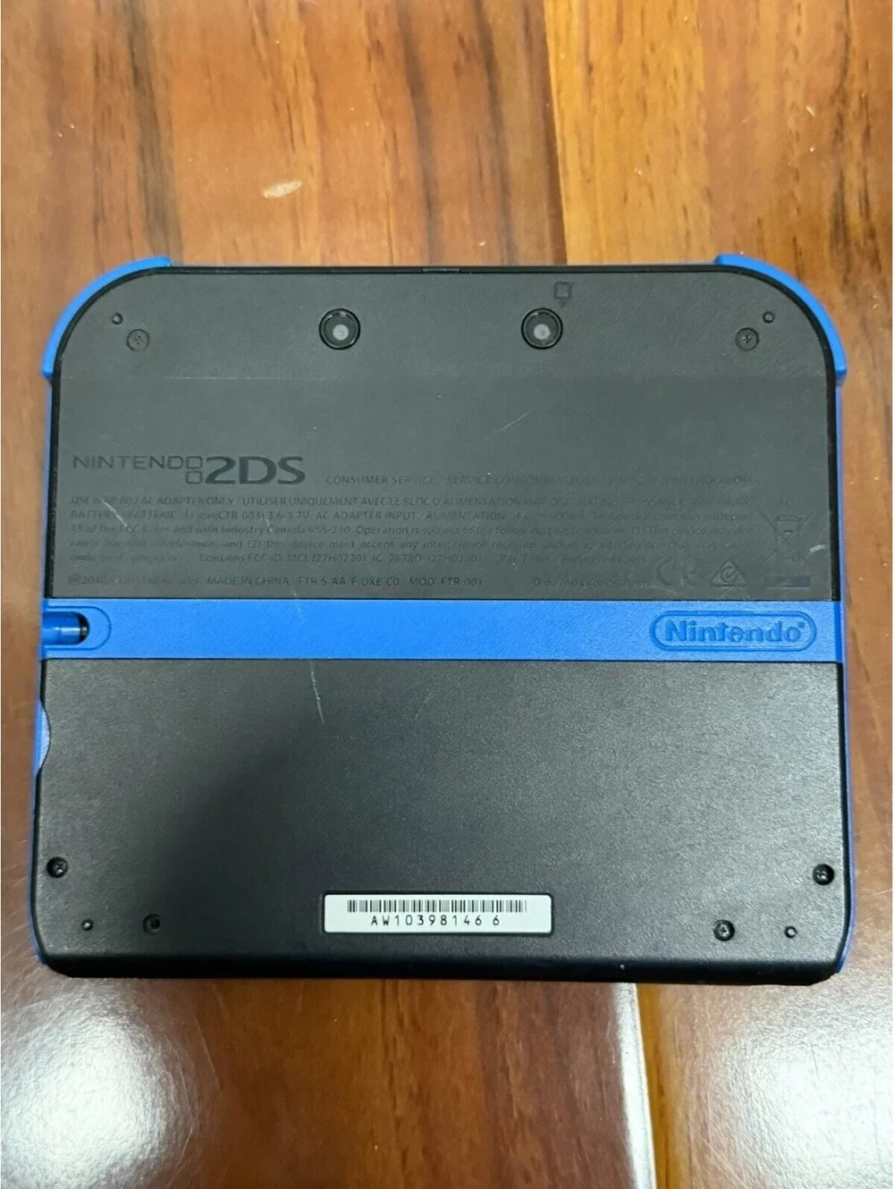 Nintendo 2DS Blue/Black Handheld Console FOR PARTS OR REPAIR-Read Description
